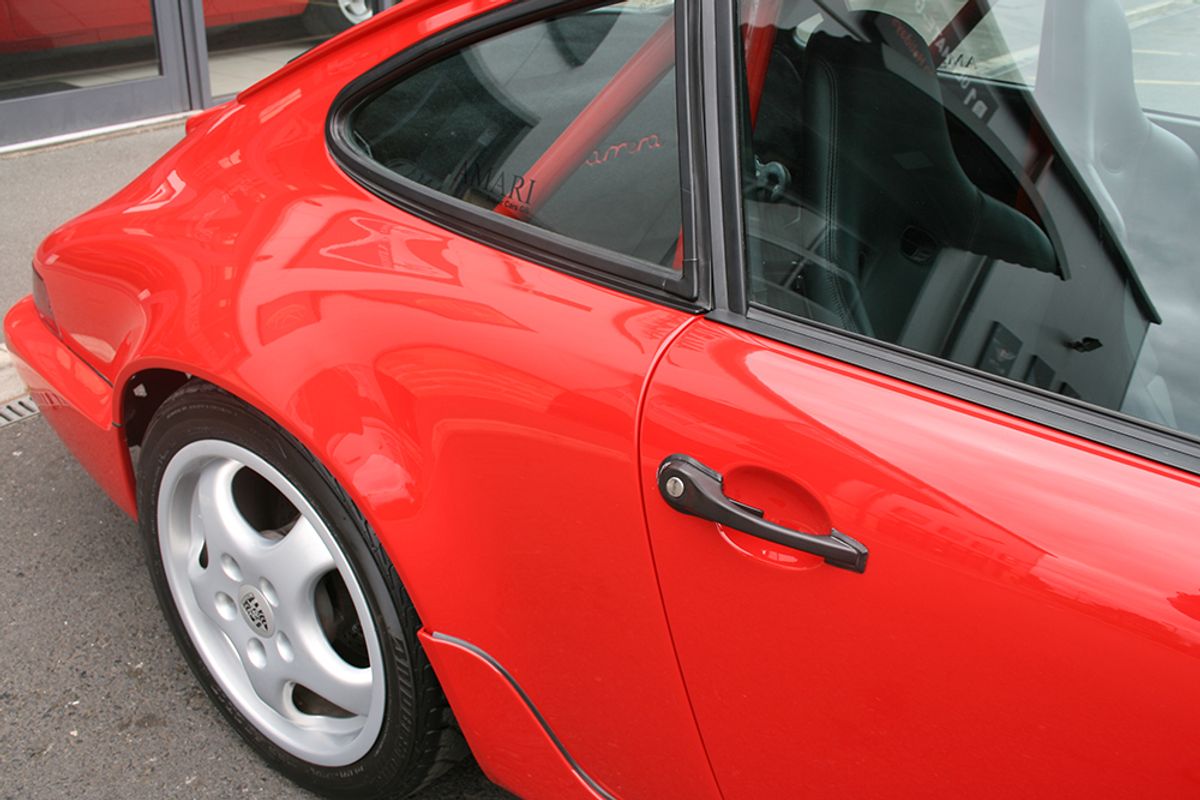 PORSCHE 964 Carrera RS Touring