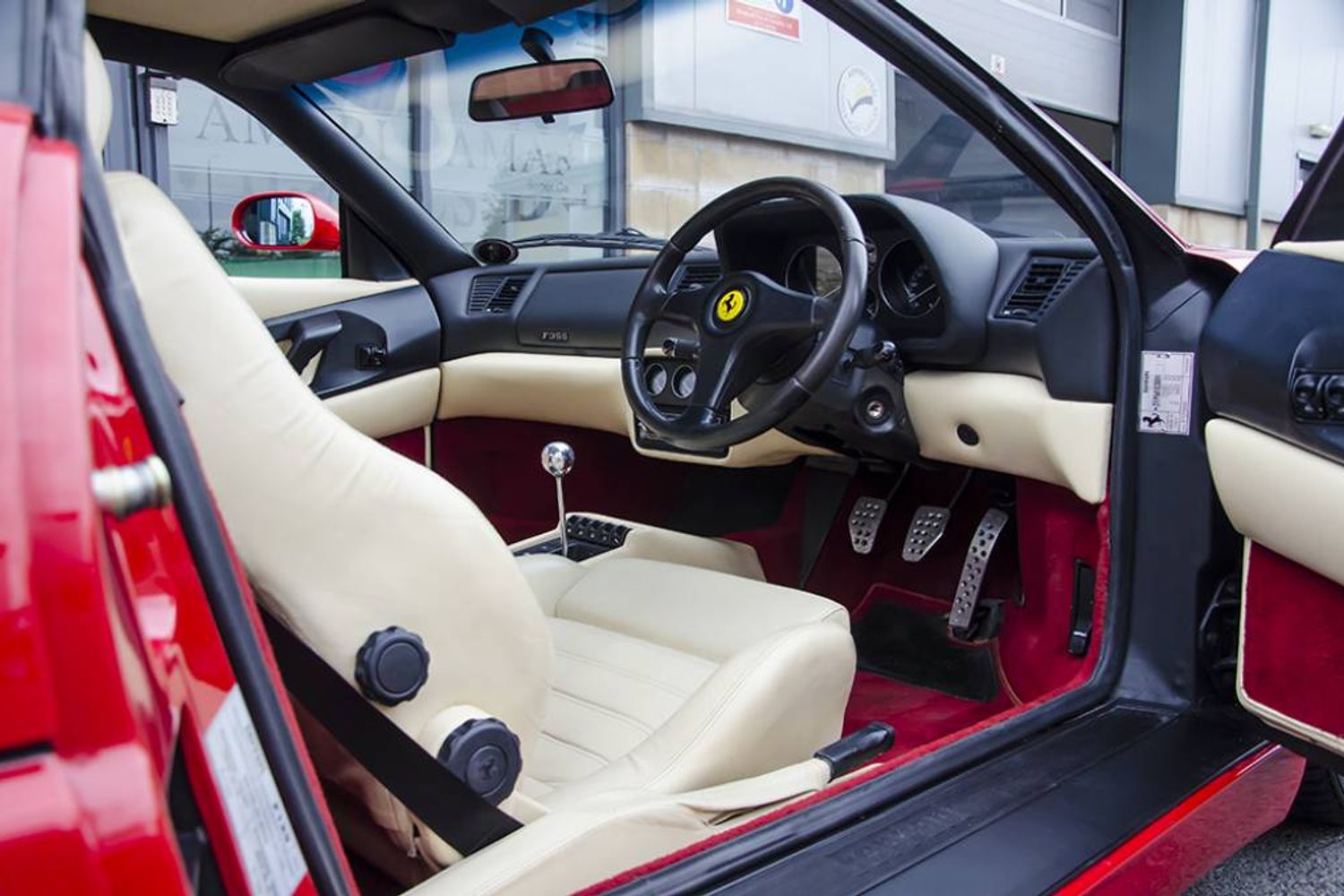 FERRARI F355 COUPE Berlinetta