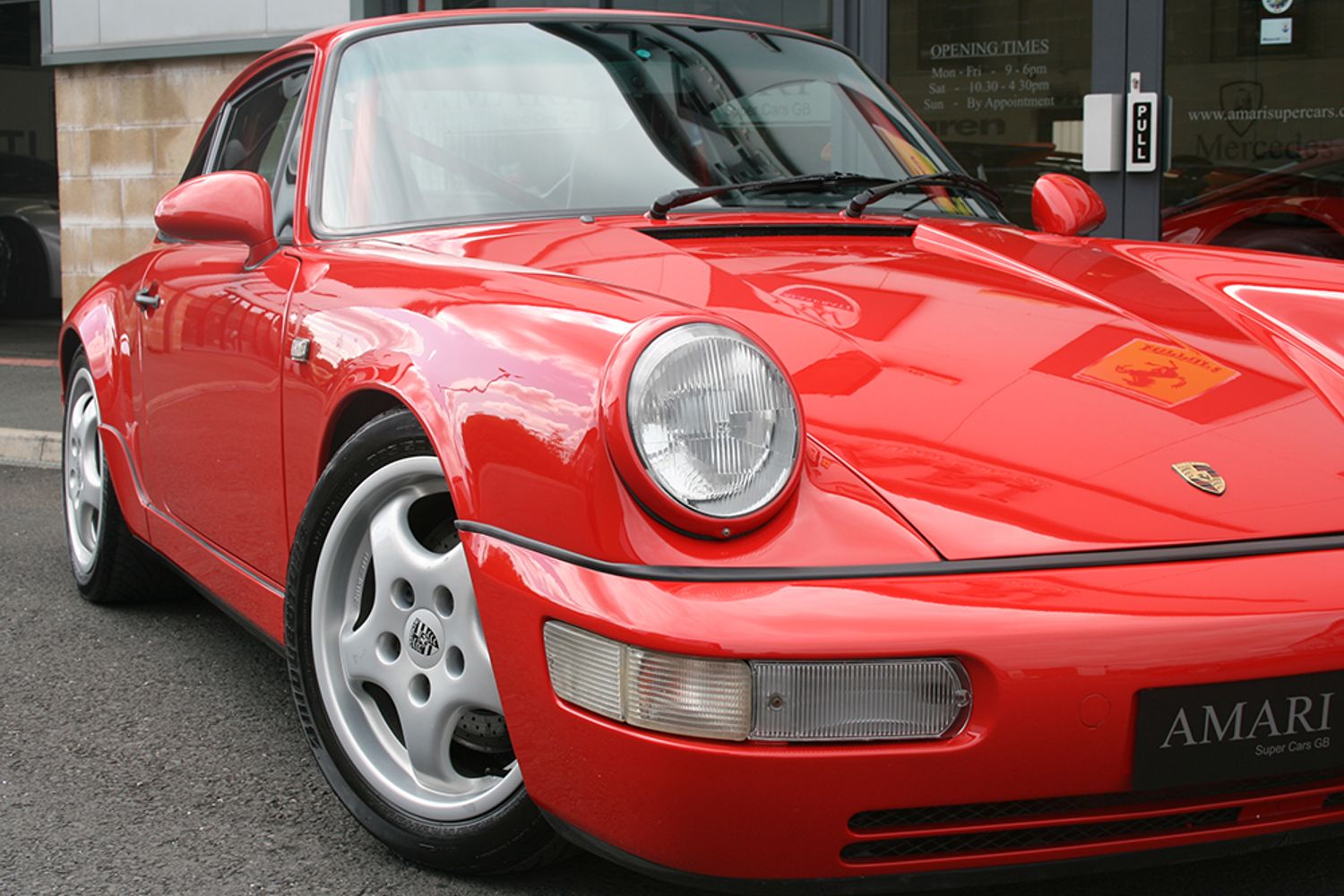 PORSCHE 964 Carrera RS Touring