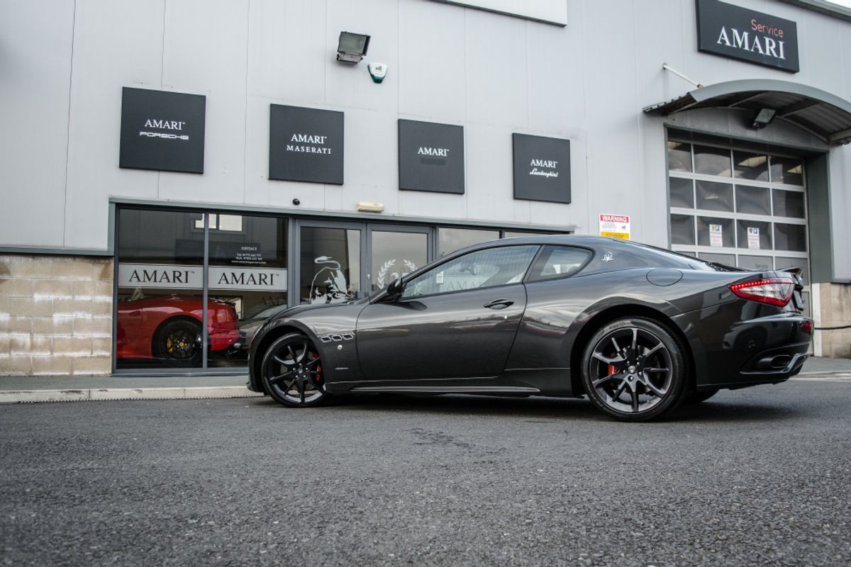 MASERATI GRANTURISMO COUPE V8 Sport MC Shift