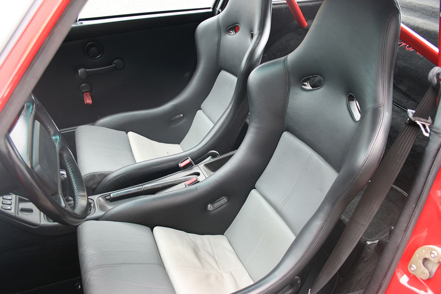 PORSCHE 964 Carrera RS Touring