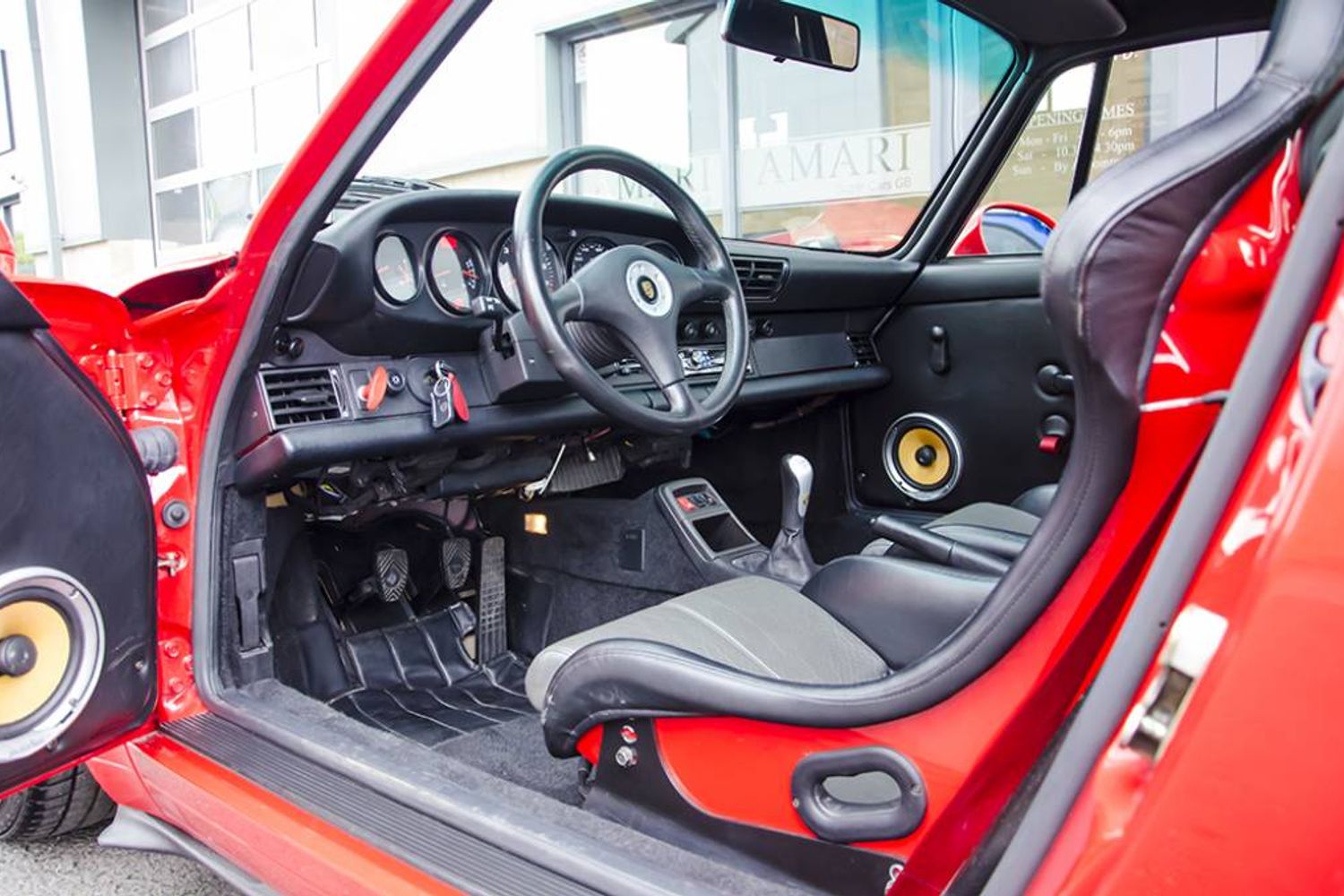 PORSCHE 993 Carrera RS