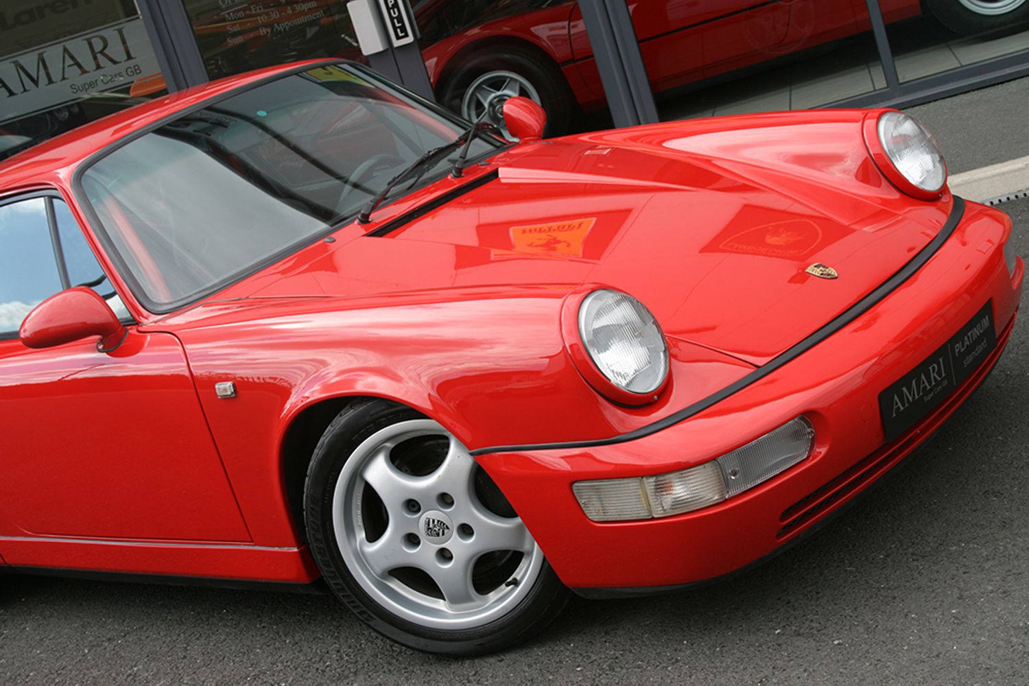 PORSCHE 964 Carrera RS Touring