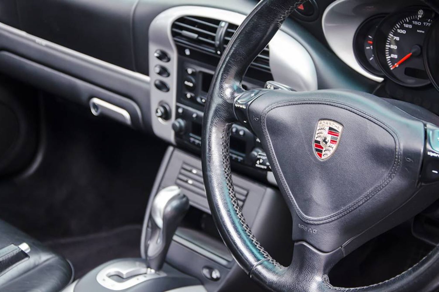 PORSCHE 911 [996] TURBO COUPE 2dr Tiptronic S