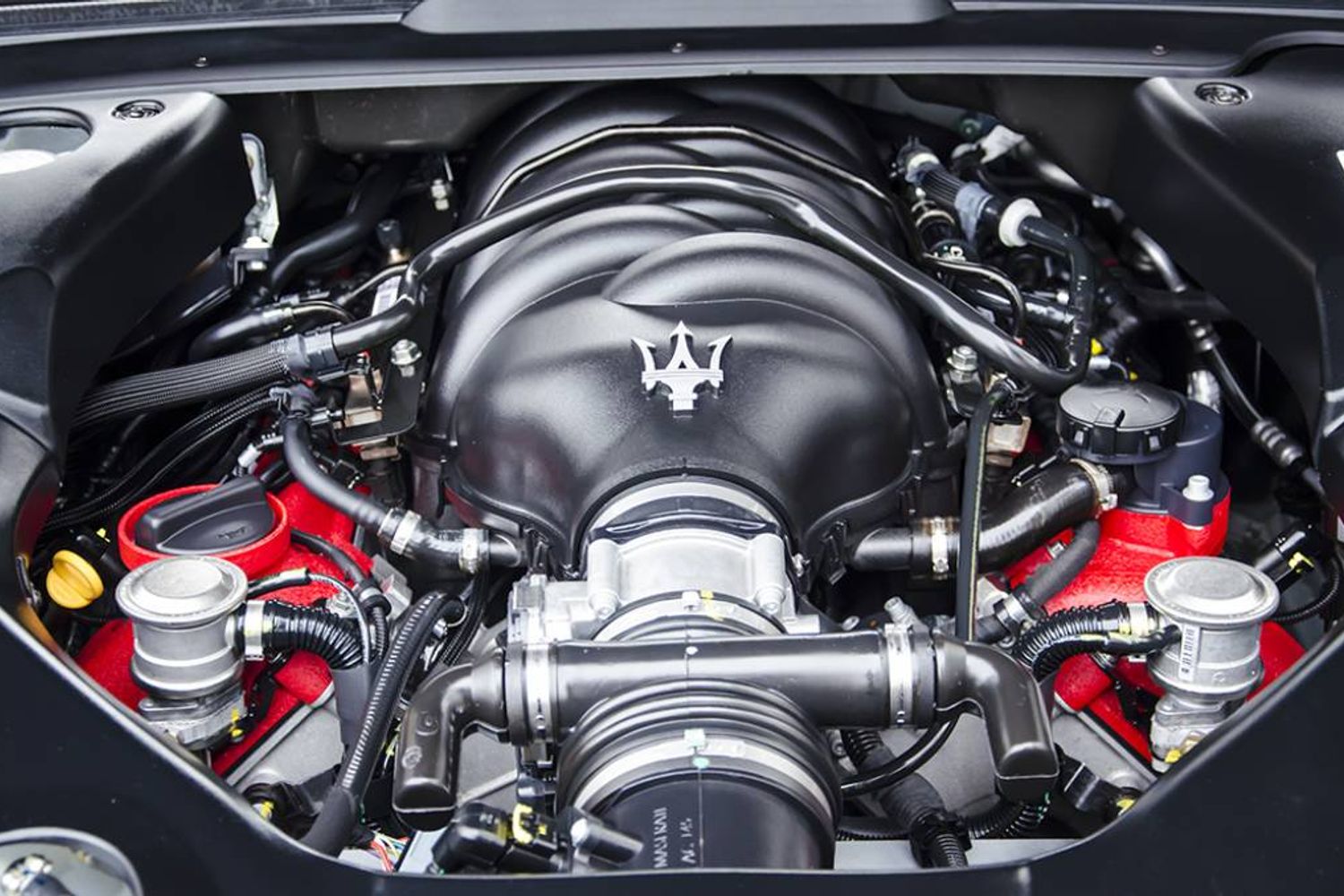 MASERATI GRANTURISMO COUPE V8 S Automatic