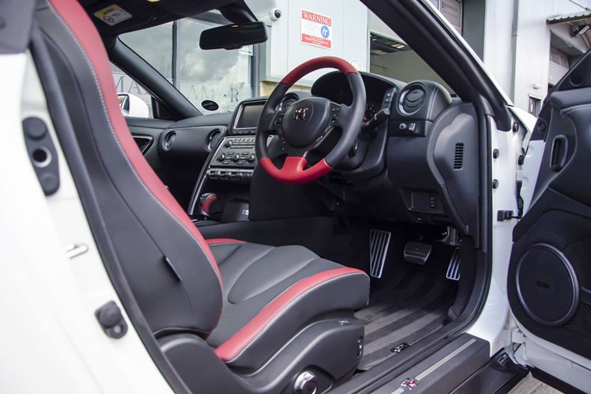 NISSAN GT-R COUPE 3.8 [550] Premium Auto