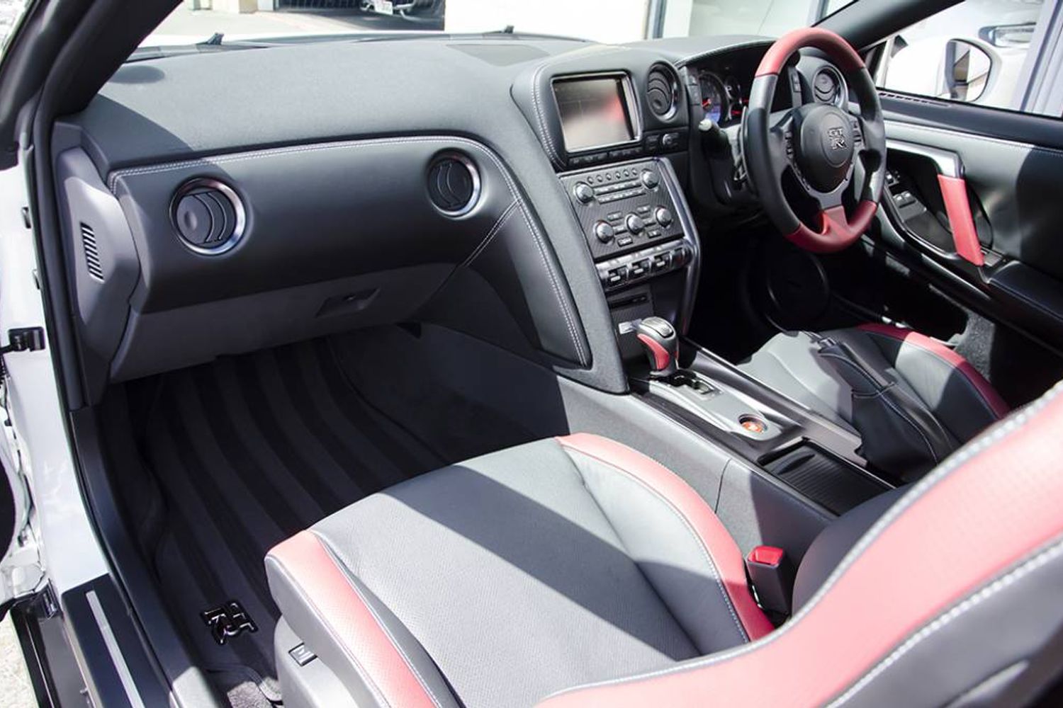 NISSAN GT-R COUPE 3.8 [550] Premium Auto