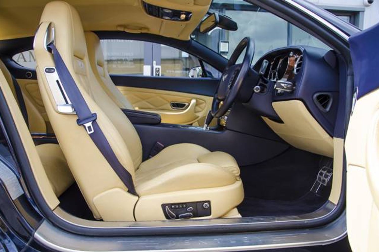 BENTLEY CONTINENTAL GT COUPE 6.0 W12 Auto