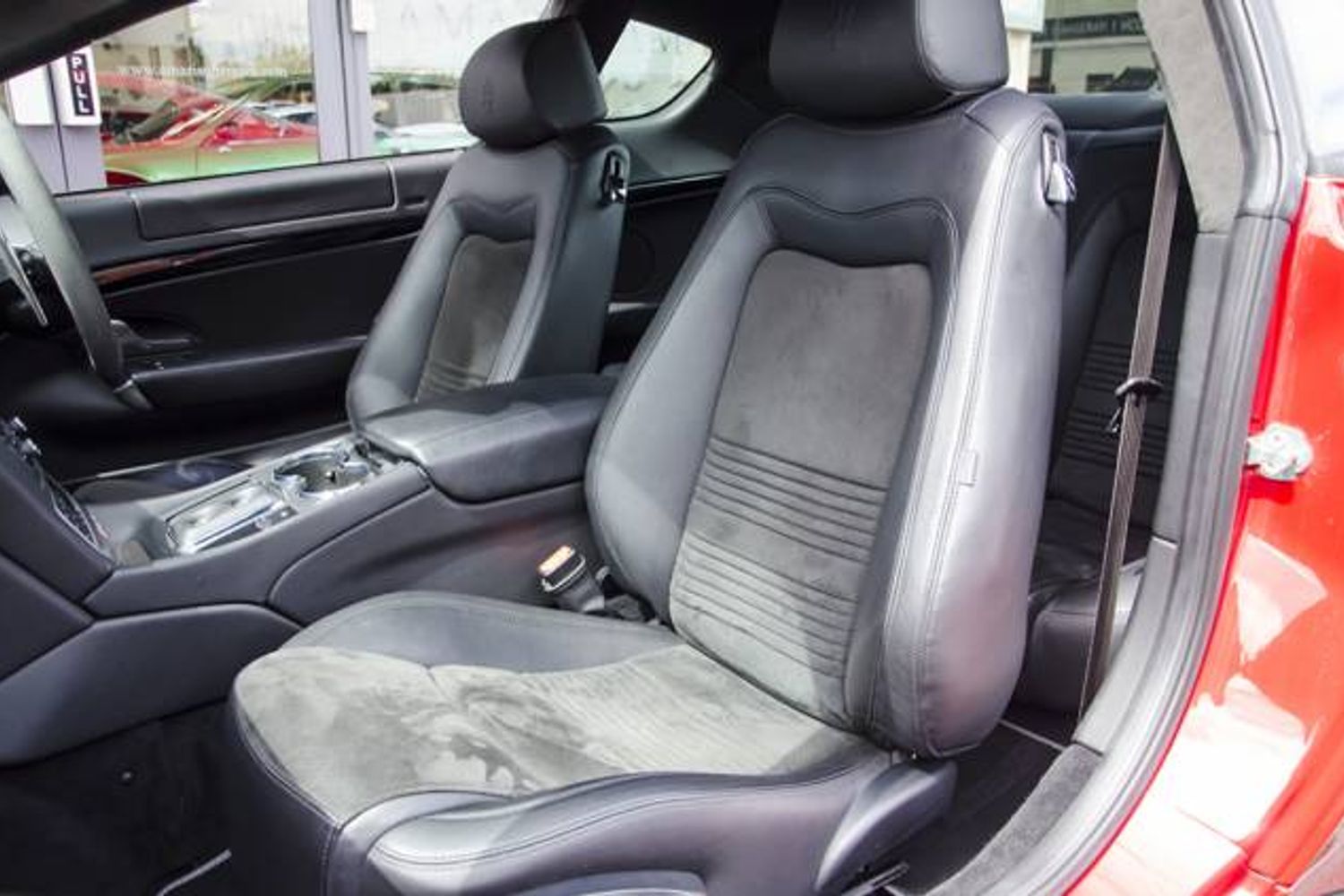 MASERATI GRANTURISMO COUPE V8 S MC Shift