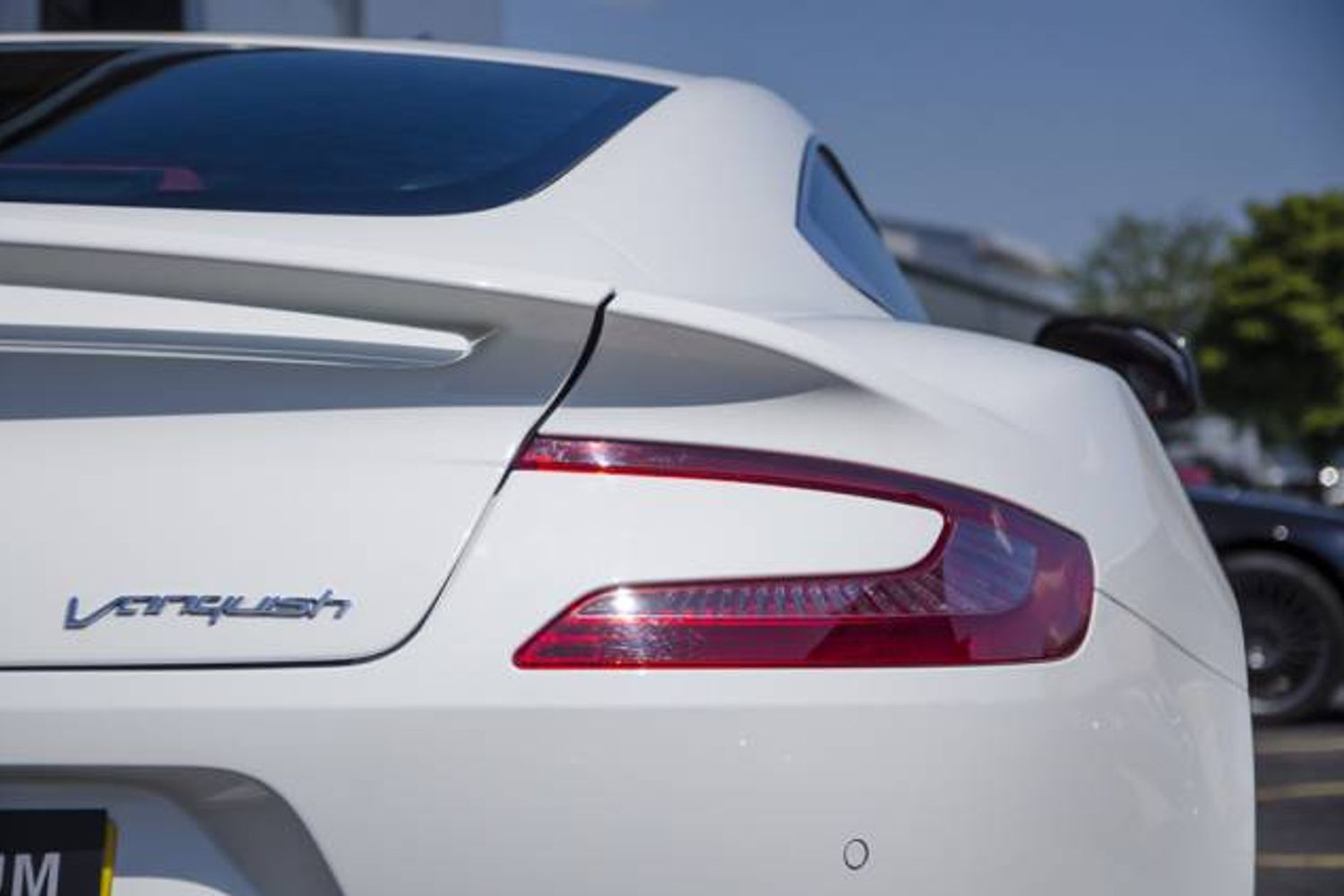 ASTON MARTIN VANQUISH COUPE V12 2+2 Touchtronic Auto