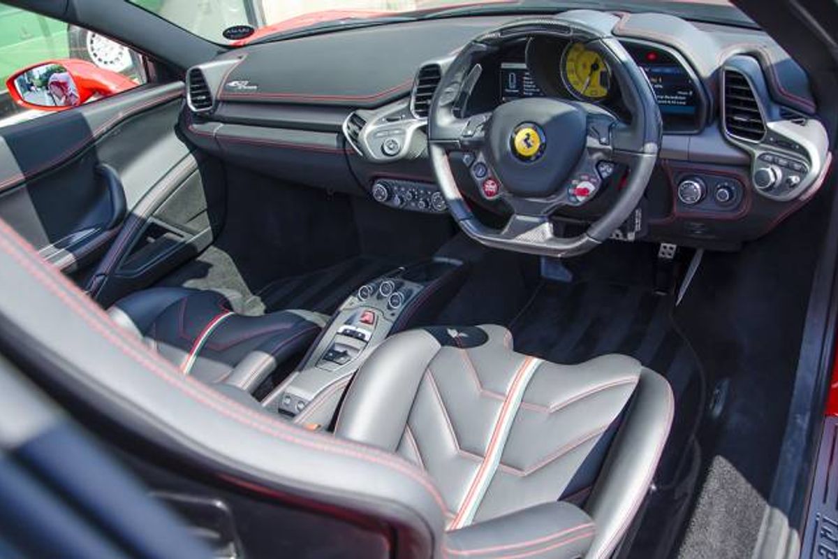 FERRARI 458 CONVERTIBLE Spider Auto