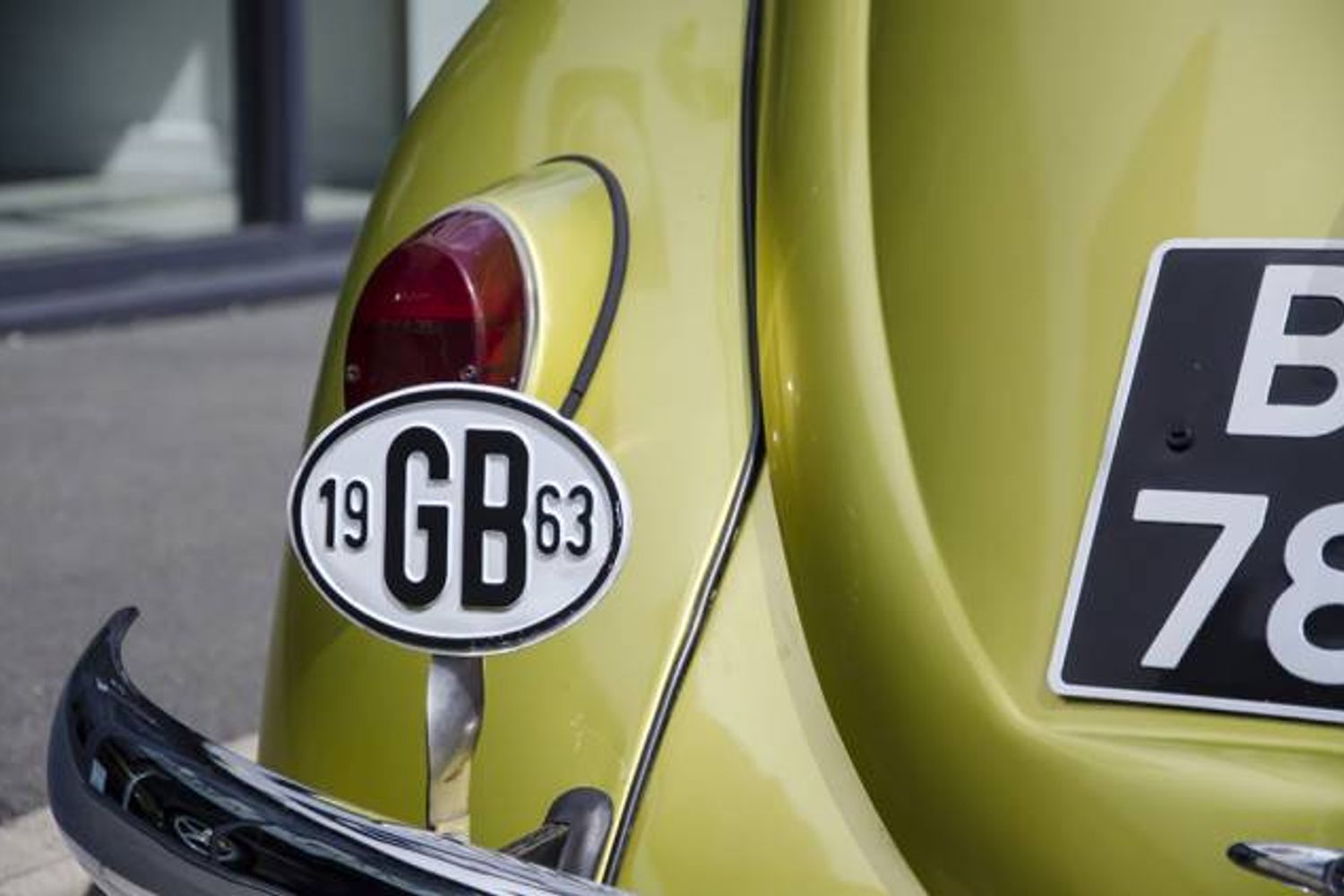 VOLKSWAGEN Beetle Cal Look