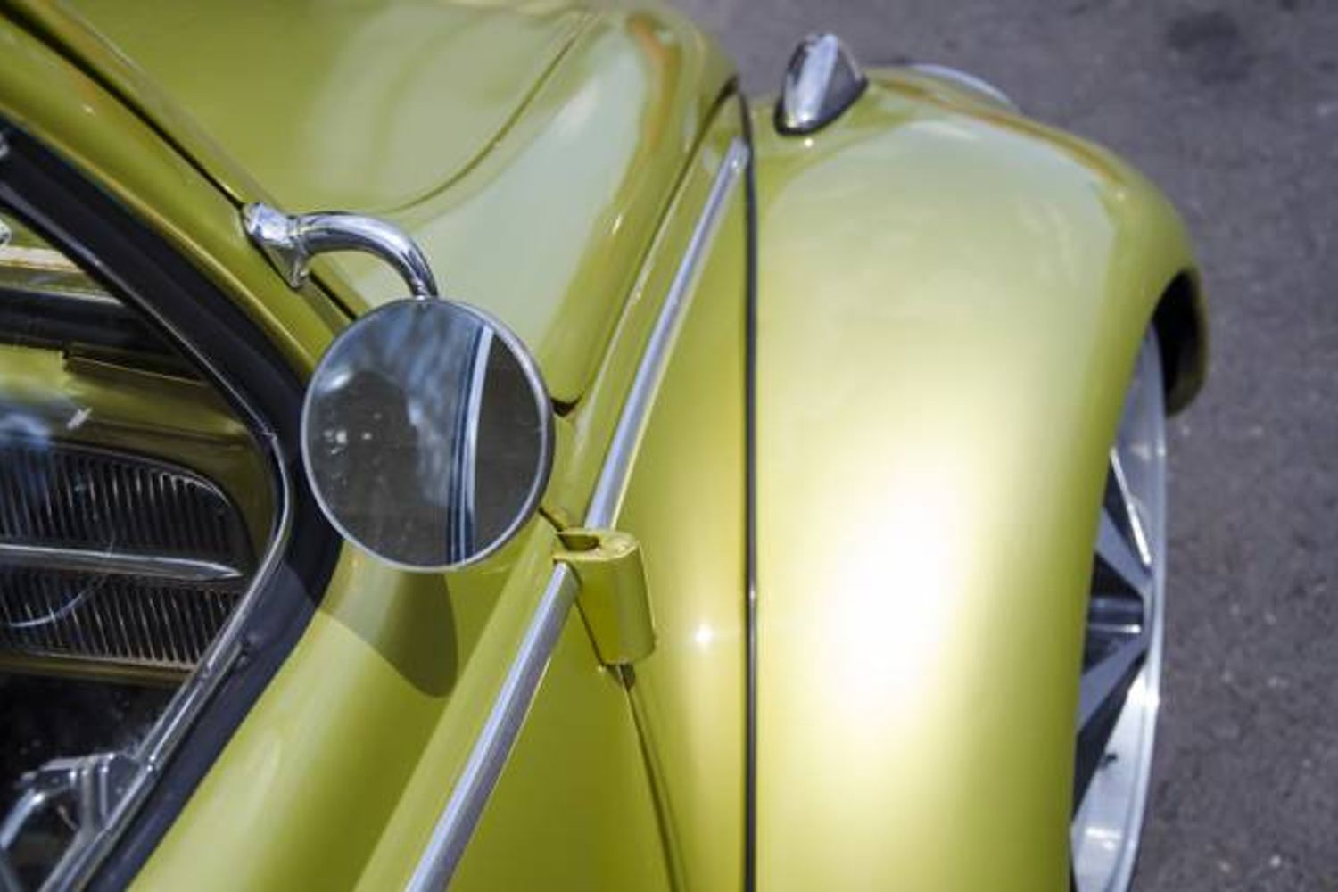 VOLKSWAGEN Beetle Cal Look