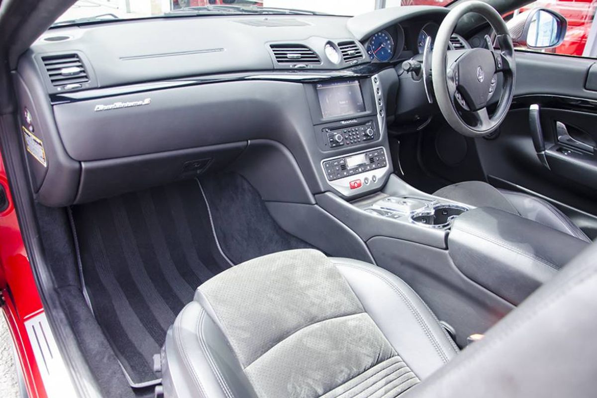 MASERATI GRANTURISMO COUPE V8 S MC Shift