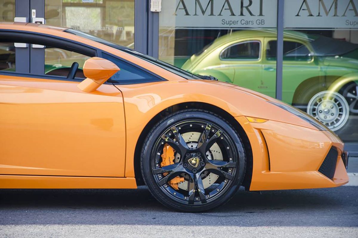 LAMBORGHINI GALLARDO COUPE LP 550-2