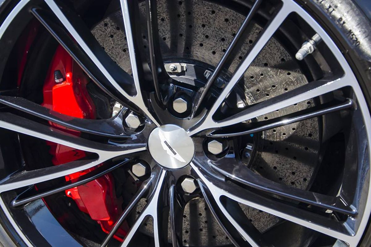 ASTON MARTIN VANQUISH COUPE V12 2+2 Touchtronic Auto