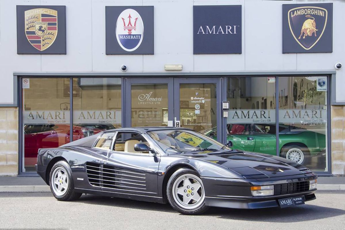 FERRARI TESTAROSSA COUPE 2dr