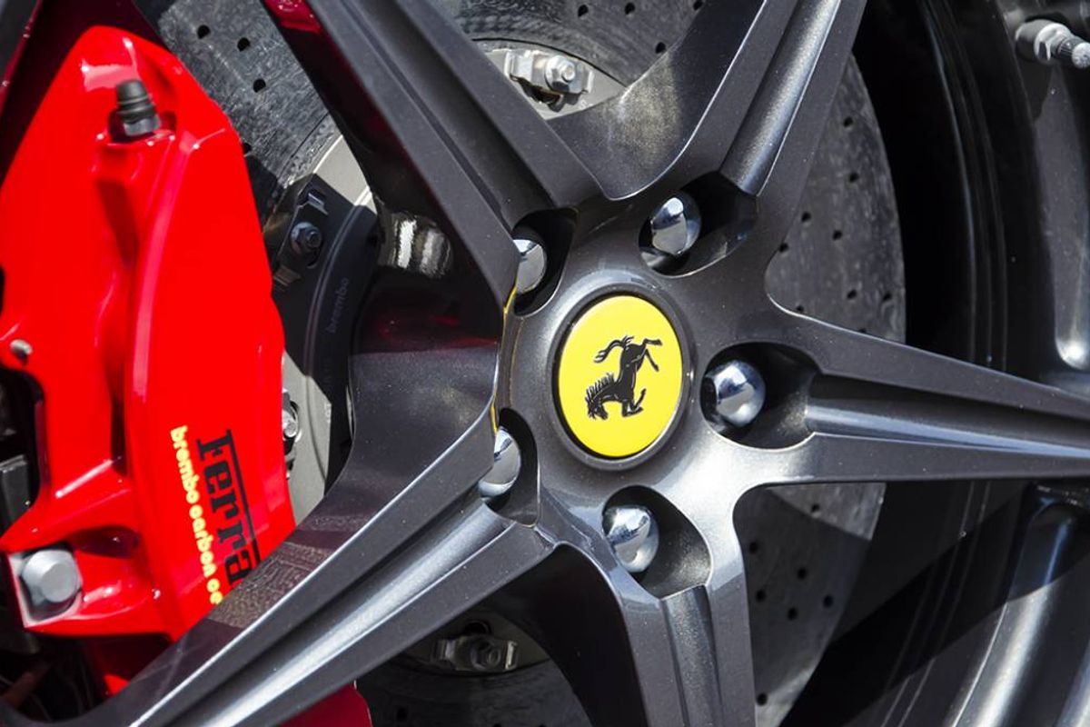 FERRARI 458 CONVERTIBLE Spider Auto