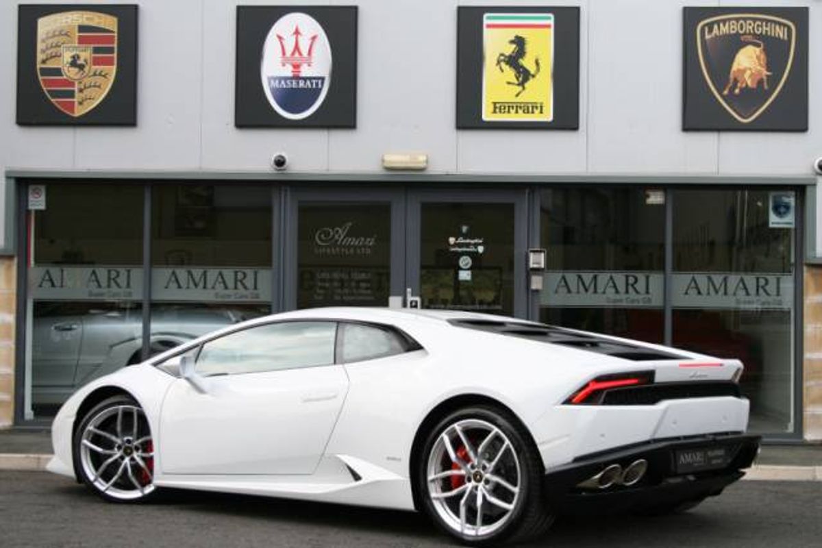 LAMBORGHINI Huracan LP610-4 Early 2015 Delivery