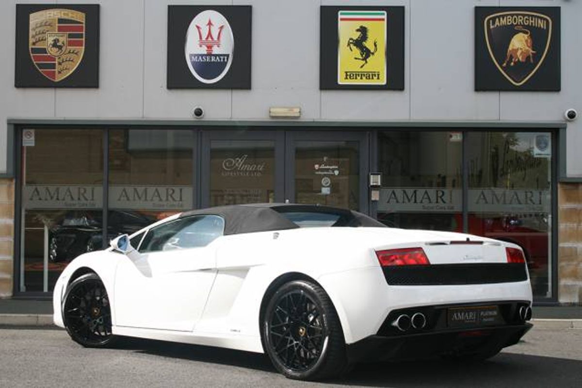 LAMBORGHINI Gallardo LP560-4 Spyder