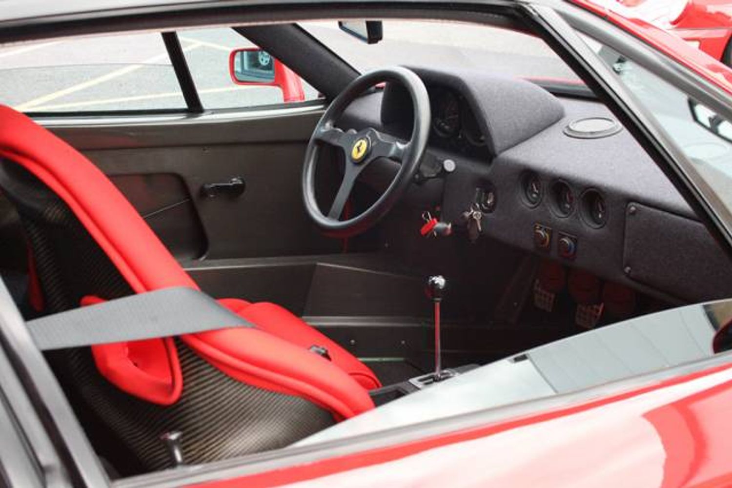 FERRARI F40 COUPE