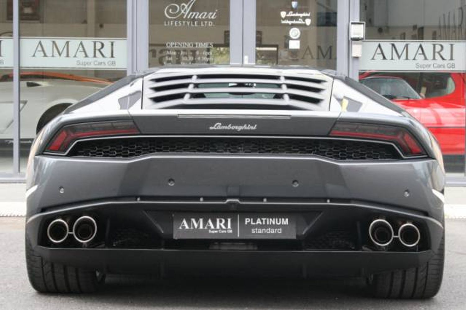 LAMBORGHINI Huracan LP610-4 Early 2015 Delivery