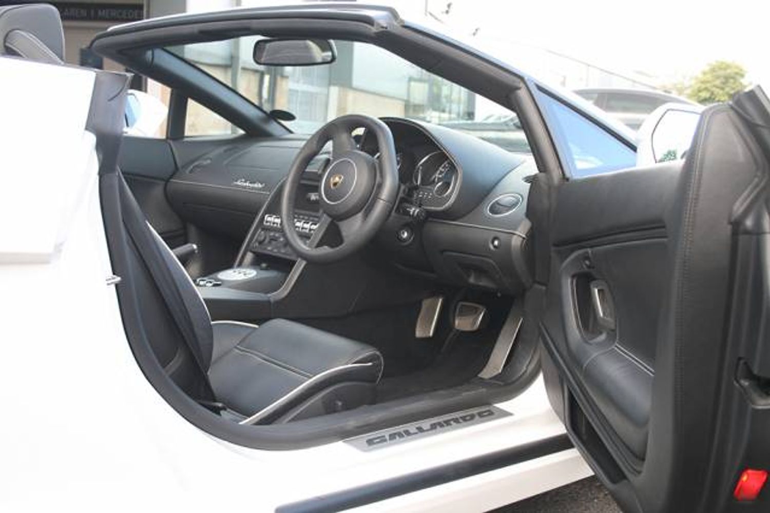 LAMBORGHINI Gallardo LP560-4 Spyder