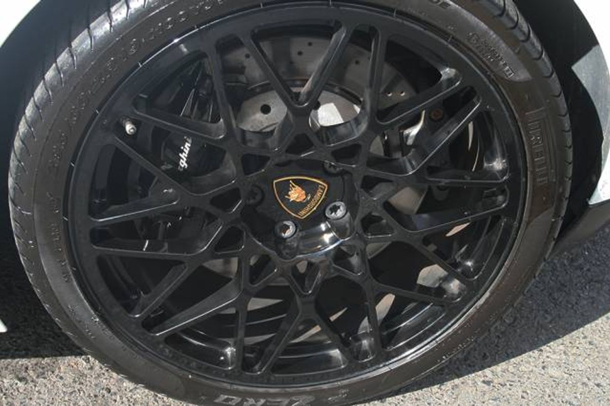 LAMBORGHINI Gallardo LP560-4 Spyder