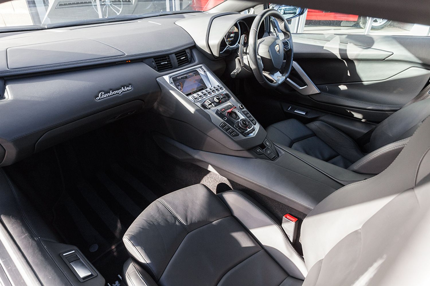 LAMBORGHINI AVENTADOR COUPE LP 700-4 ISR