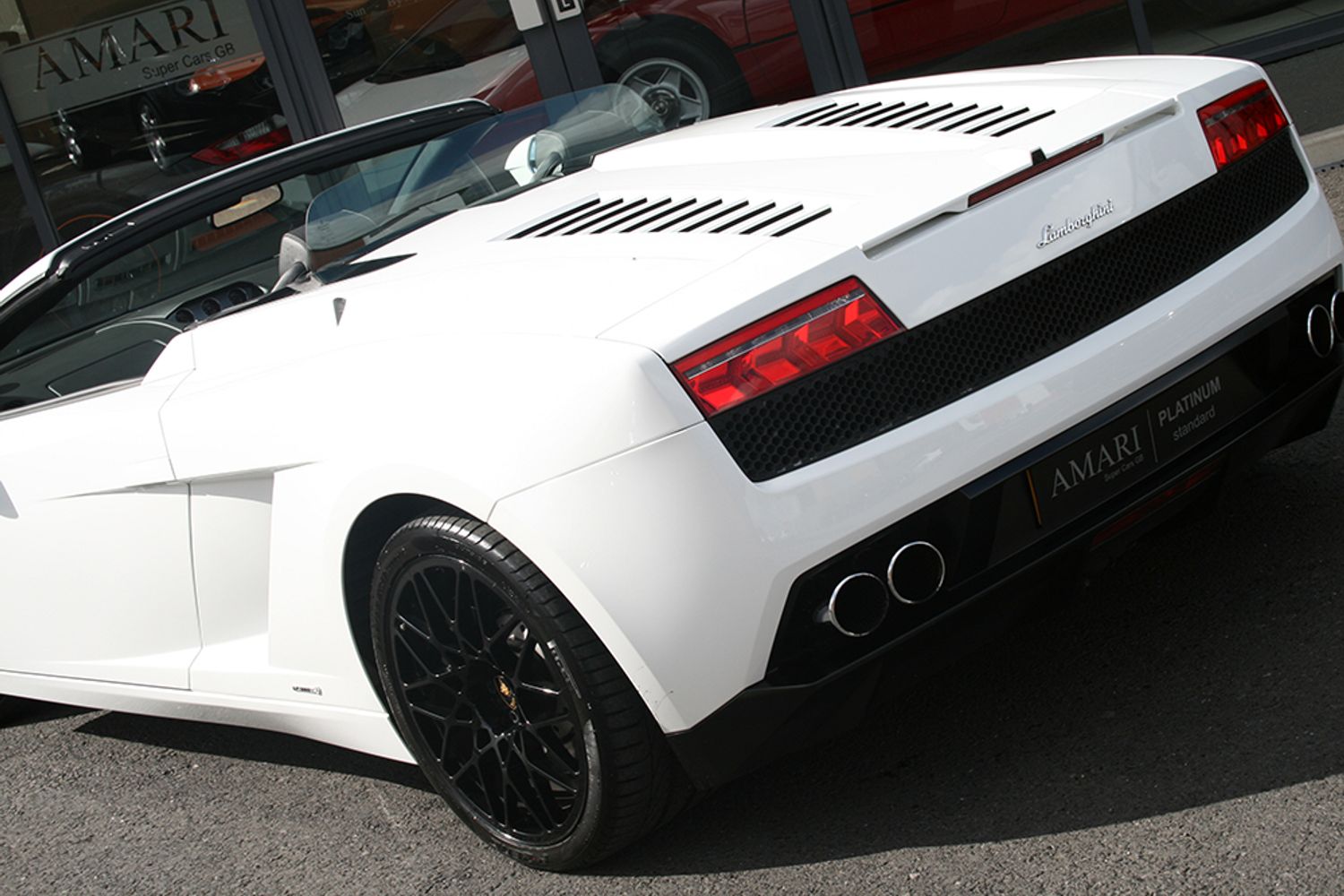 LAMBORGHINI Gallardo LP560-4 Spyder