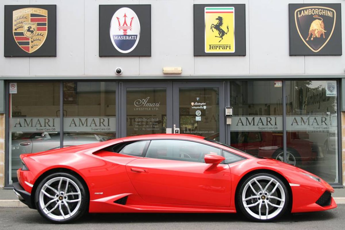 LAMBORGHINI Huracan LP610-4 Early 2015 Delivery
