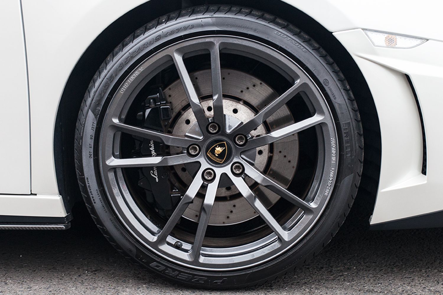 LAMBORGHINI GALLARDO SPYDER LP 570-4 Performante E Gear