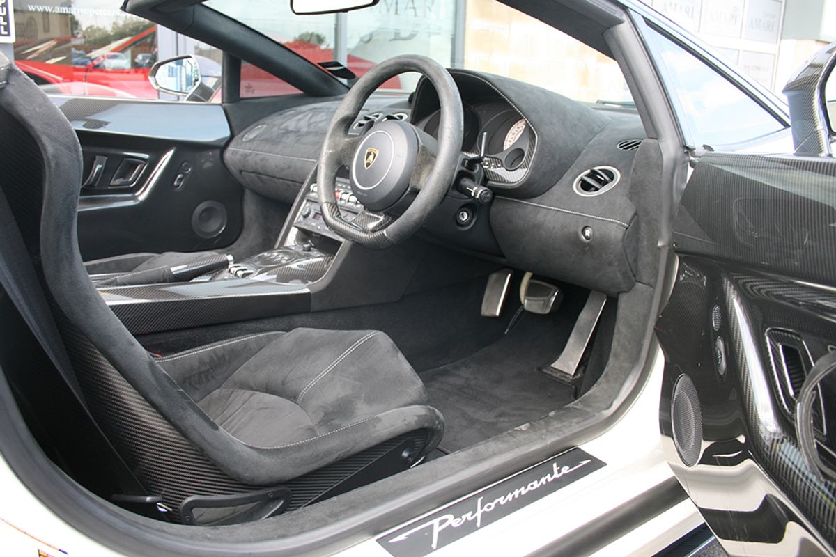 LAMBORGHINI GALLARDO SPYDER LP 570-4 Performante E Gear