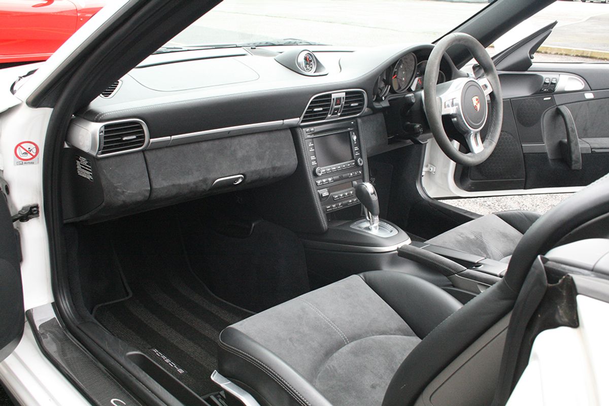 PORSCHE 911 [997] CARRERA CABRIOLET GTS PDK