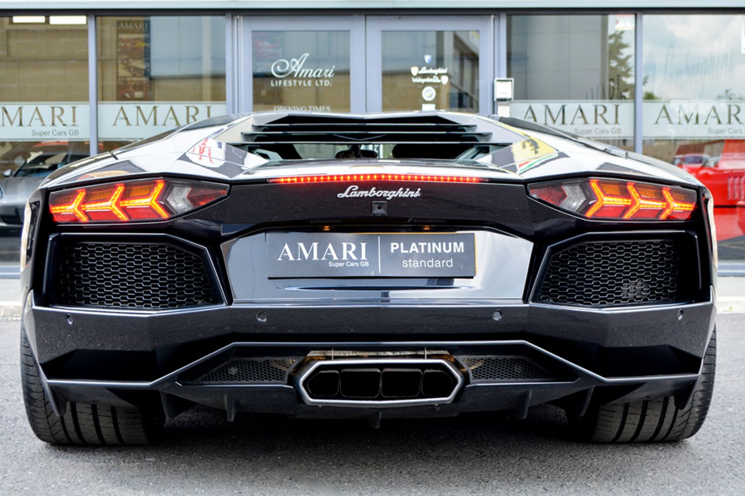 LAMBORGHINI AVENTADOR COUPE LP 700-4 ISR
