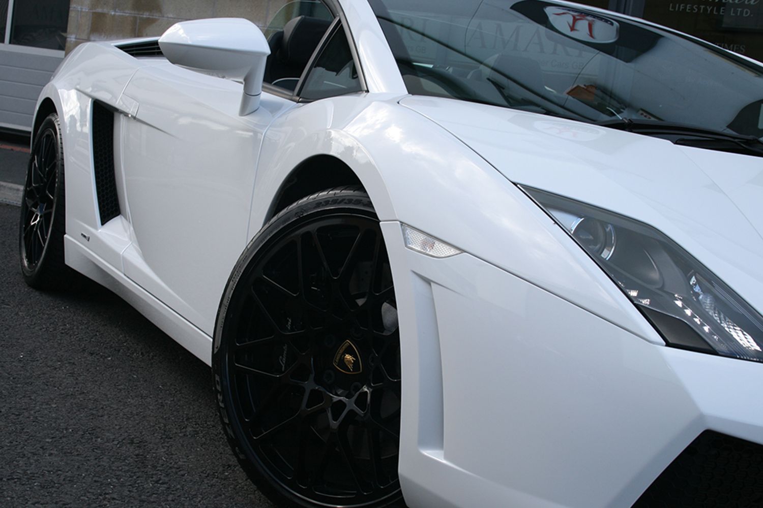 LAMBORGHINI Gallardo LP560-4 Spyder