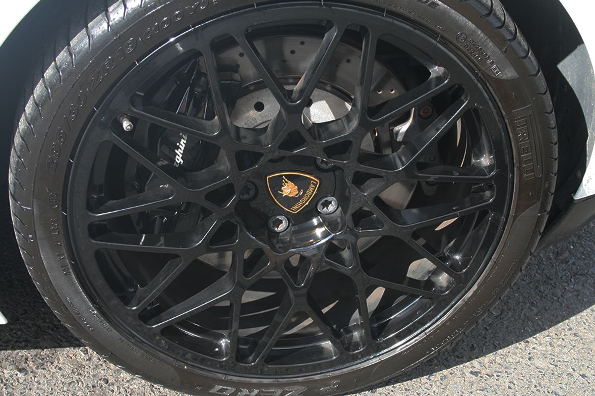 LAMBORGHINI Gallardo LP560-4 Spyder