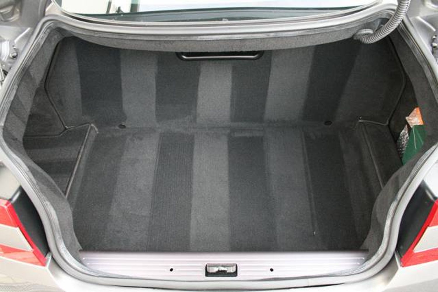 ASTON MARTIN DB9 COUPE V12 Touchtronic Auto