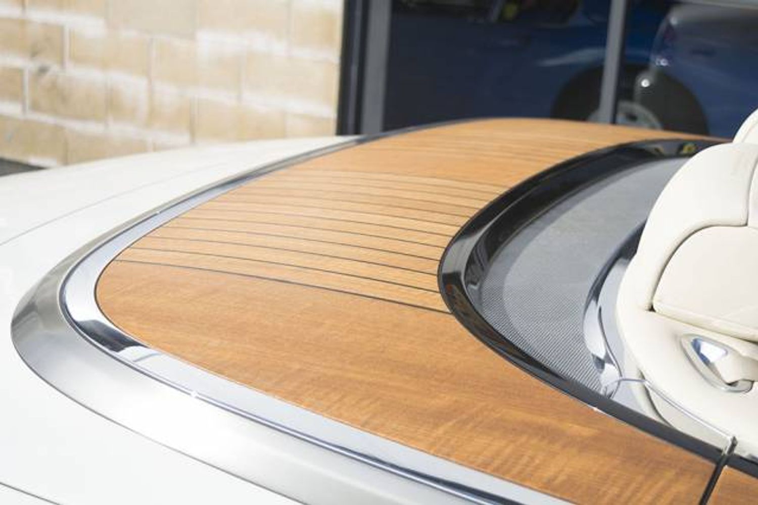 ROLLS-ROYCE PHANTOM DROPHEAD COUPE 2dr Auto