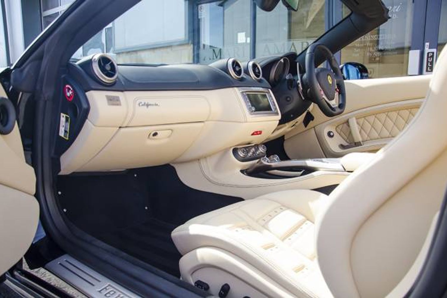 FERRARI California 30 Convertible