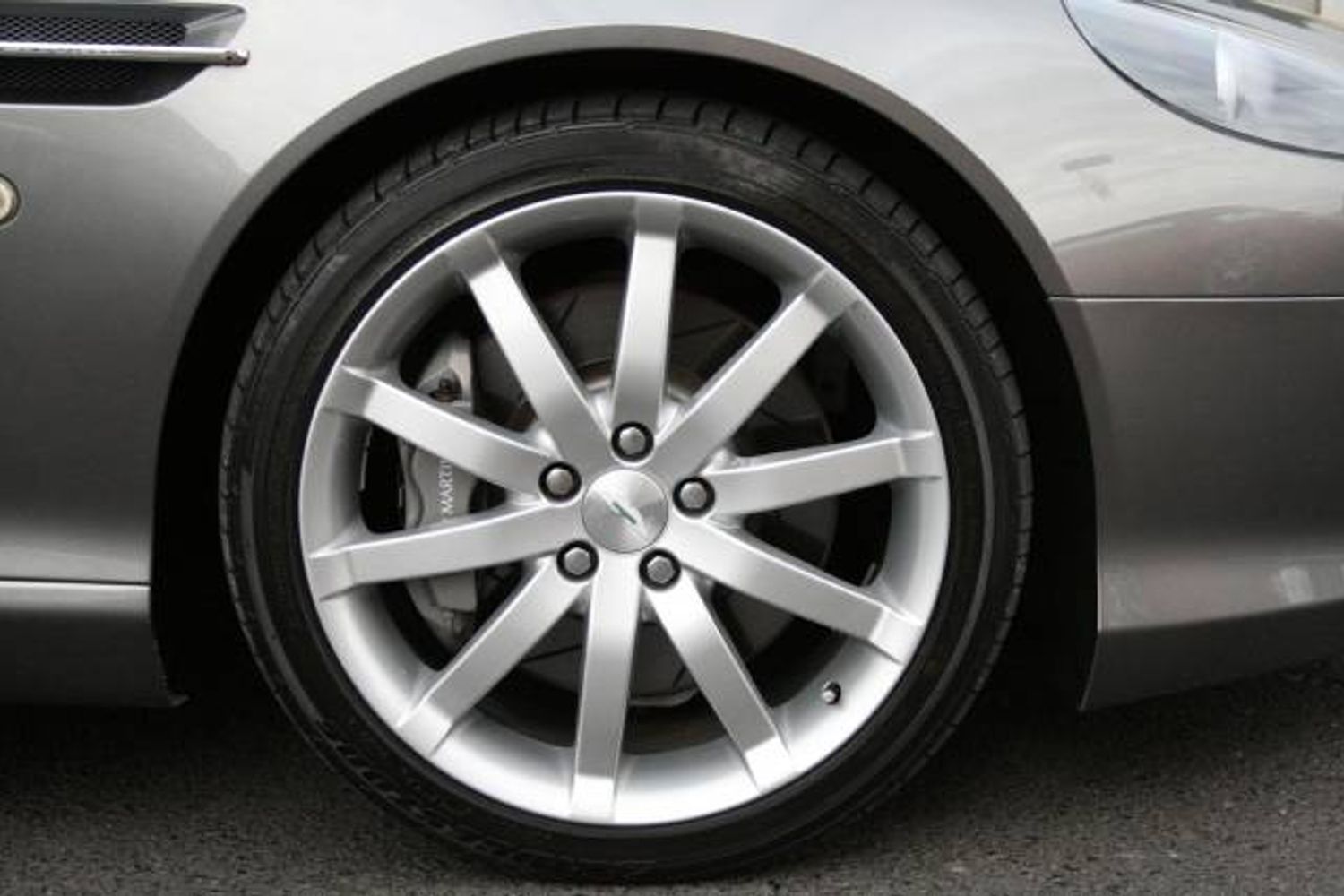 ASTON MARTIN DB9 COUPE V12 Touchtronic Auto