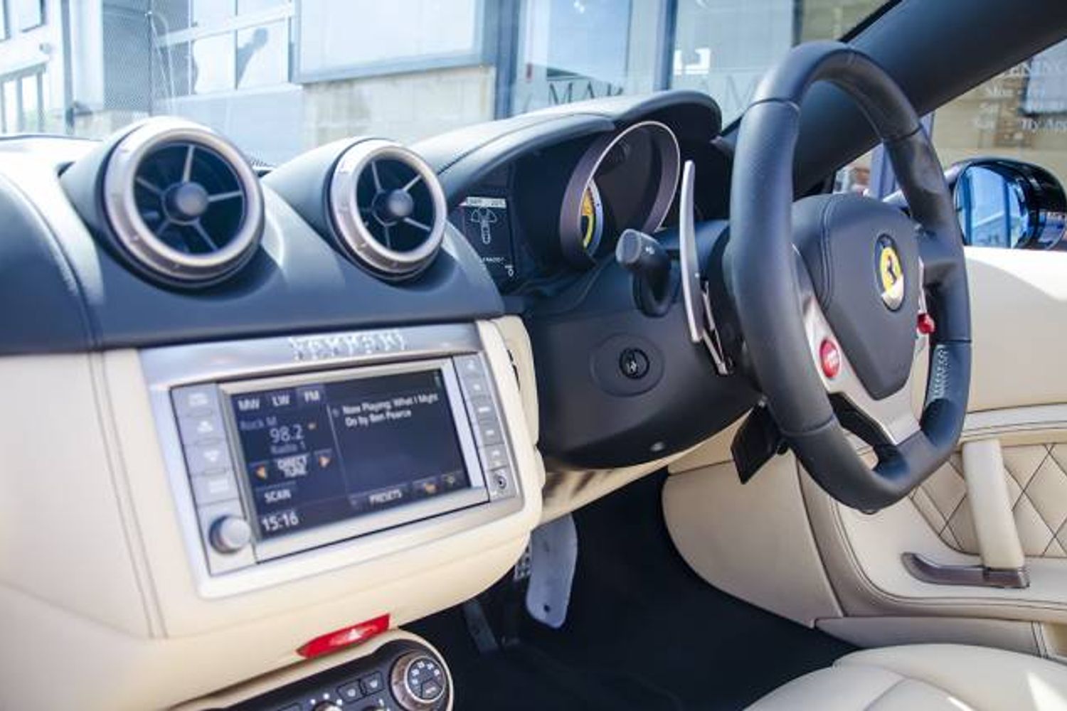 FERRARI California 30 Convertible