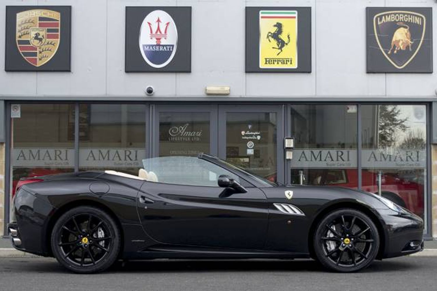 FERRARI California 30 Convertible