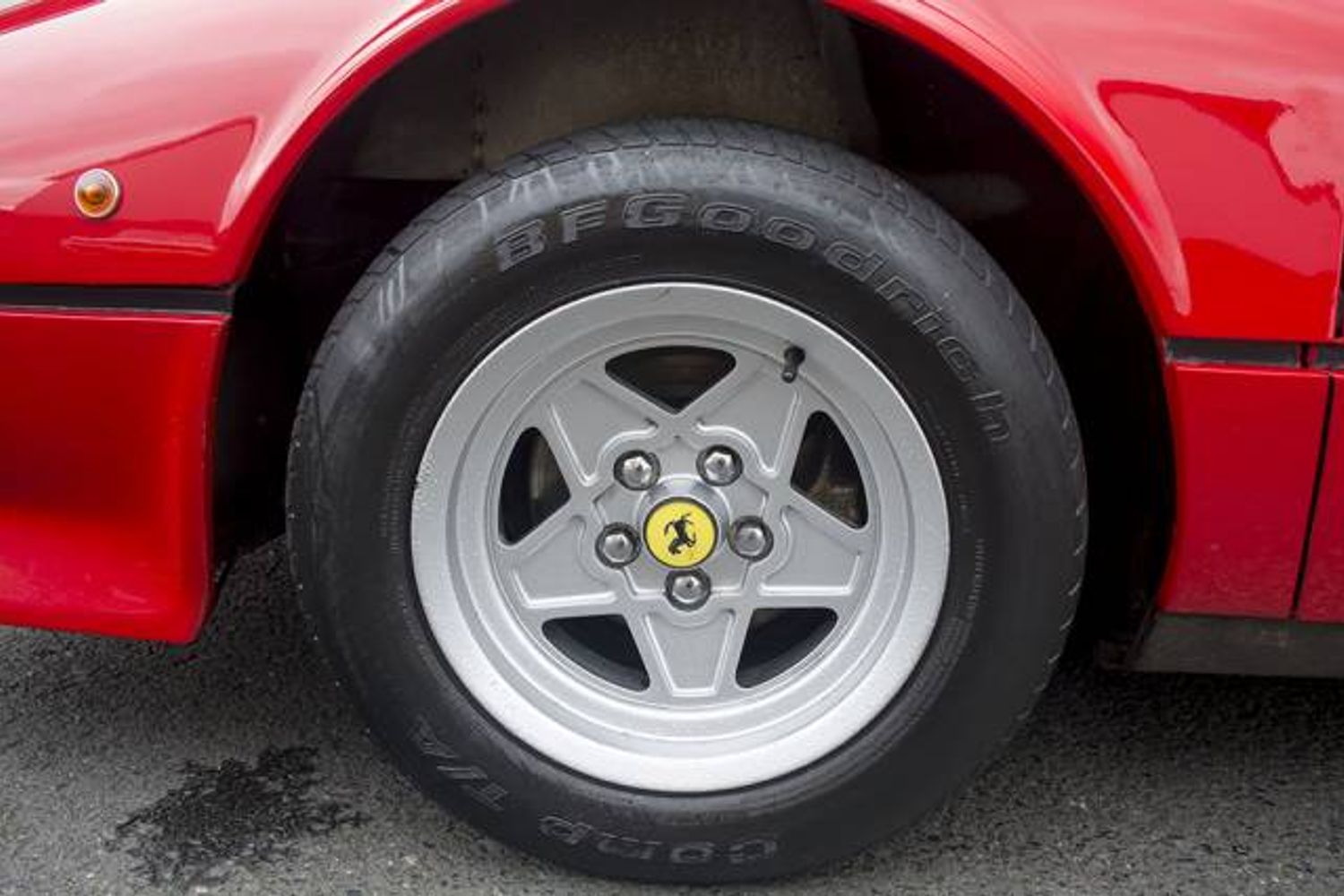 FERRARI 308 GTS