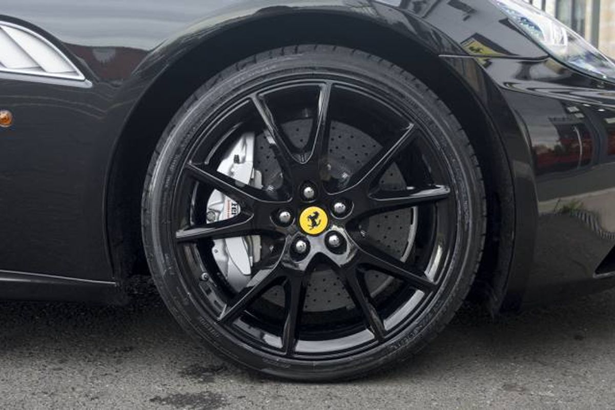 FERRARI California 30 Convertible