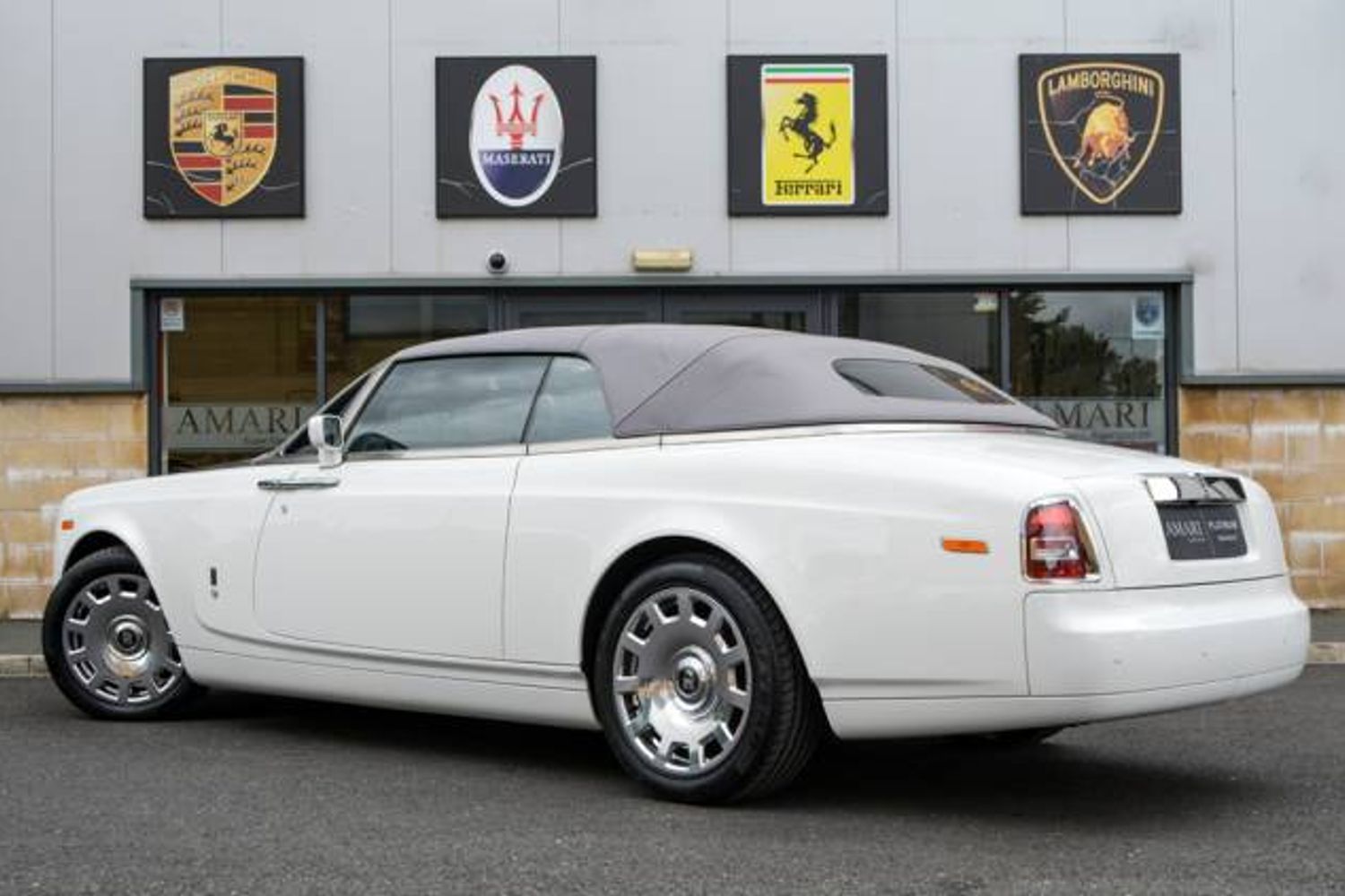 ROLLS-ROYCE PHANTOM DROPHEAD COUPE 2dr Auto