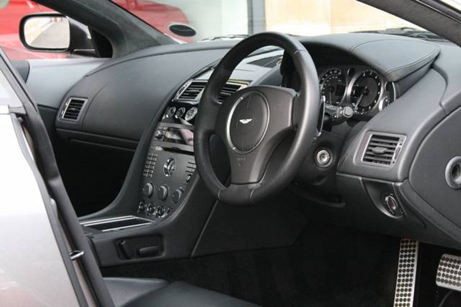 ASTON MARTIN DB9 COUPE V12 Touchtronic Auto