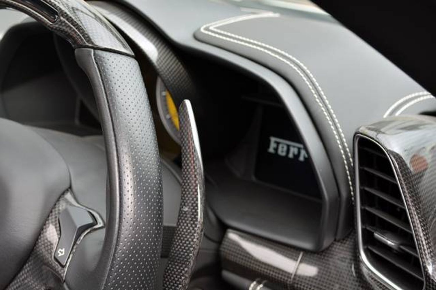 FERRARI 458 CONVERTIBLE Spider Auto