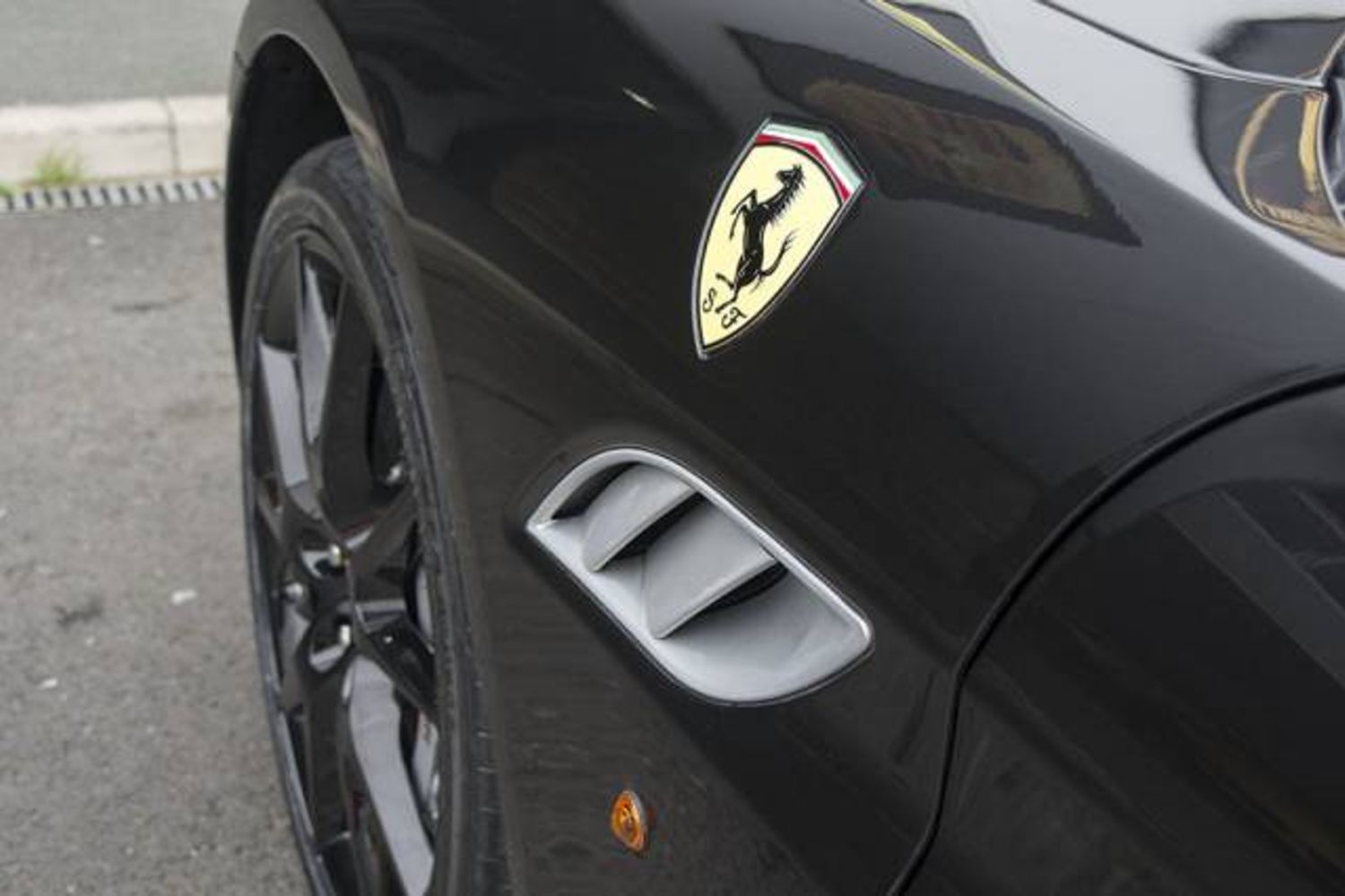 FERRARI California 30 Convertible