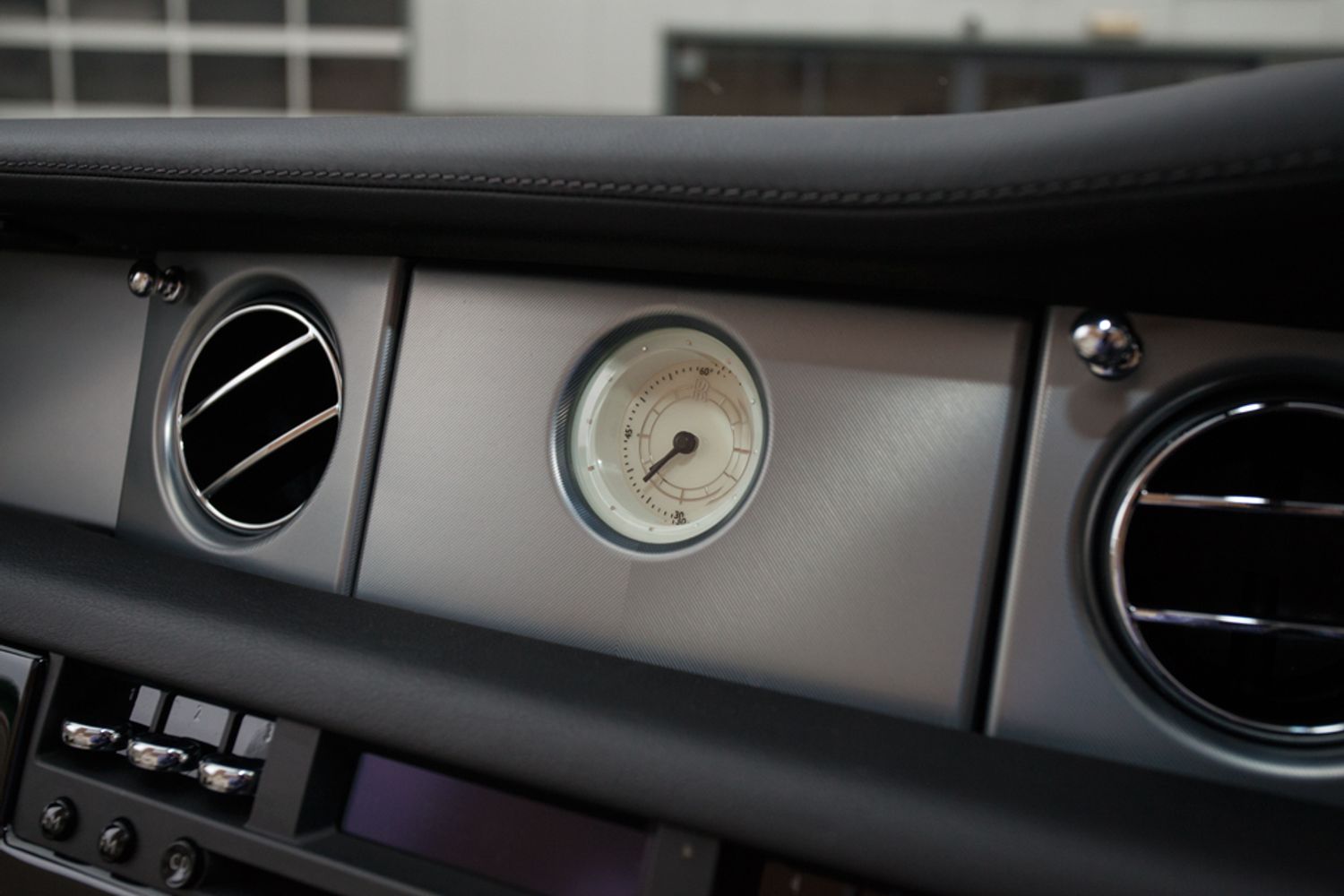 ROLLS-ROYCE PHANTOM DROPHEAD COUPE 2dr Auto